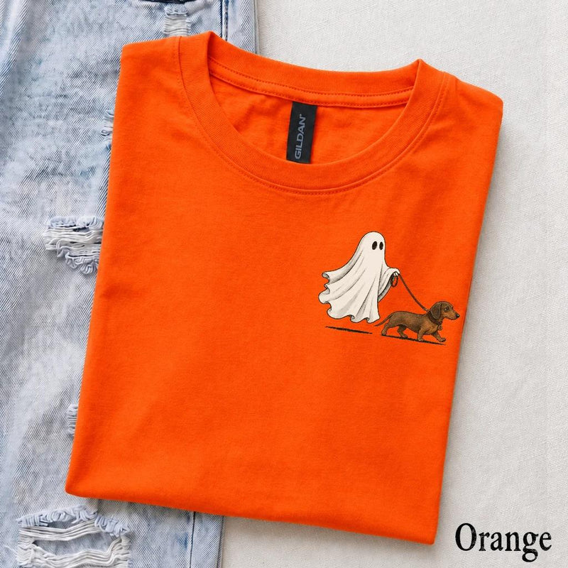 Personalized Dog Breed Halloween T-Shirt, Custom Ghost Walking Pet Top, Spooky Season Dog Mom Gift – Dachshund
