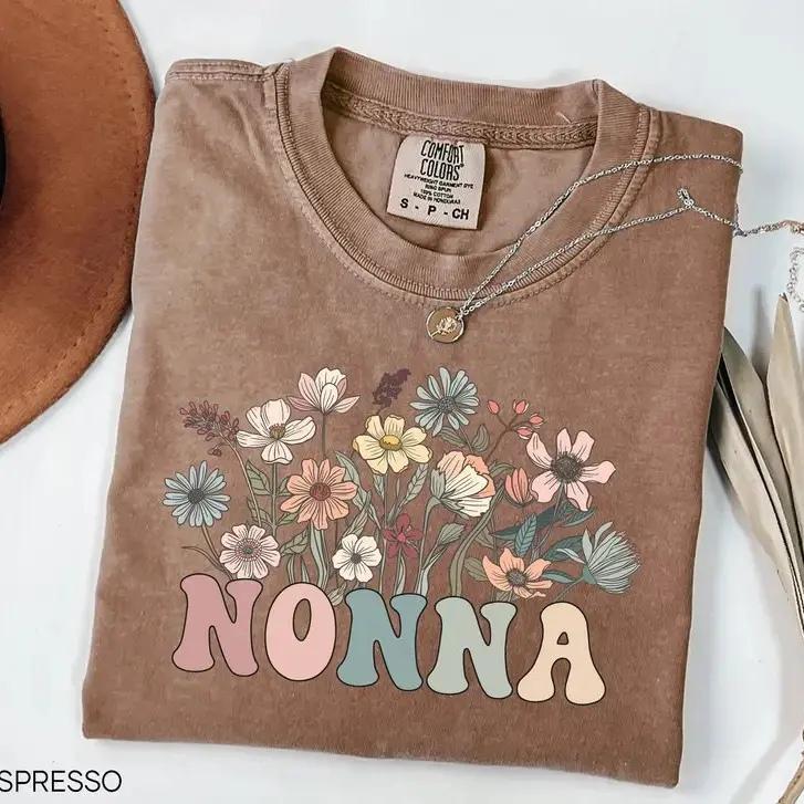Custom Grandma Wildflower Shirt, Personalized Family Title Tee, Nana Mama Gigi Mimi Grammy Nonna Mother's Day Gift – NONNA