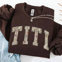 Personalized Grandma Sweatshirt, Floral Grandma Nana Mimi Gigi Auntie Mama Custom Name, Grandparent Christmas Gift for Women, Vintage Floral Varsity Style – TITI
