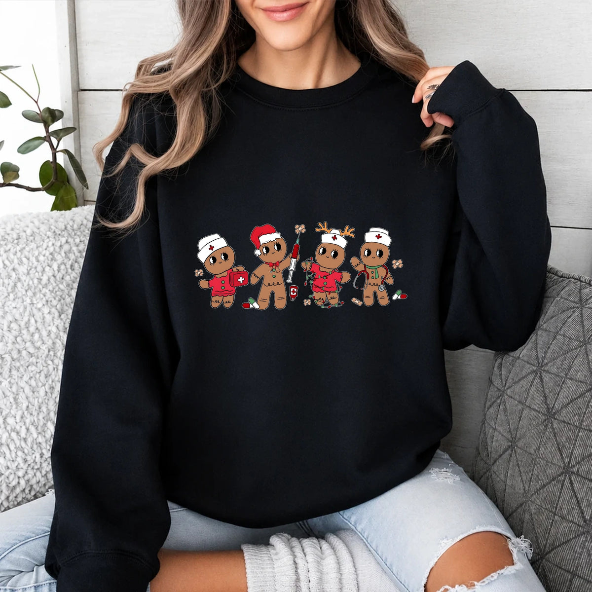 Christmas Nurse Sweatshirt Gingerbread Medical Crew Holiday Healthcare Women Cute Christmas Design