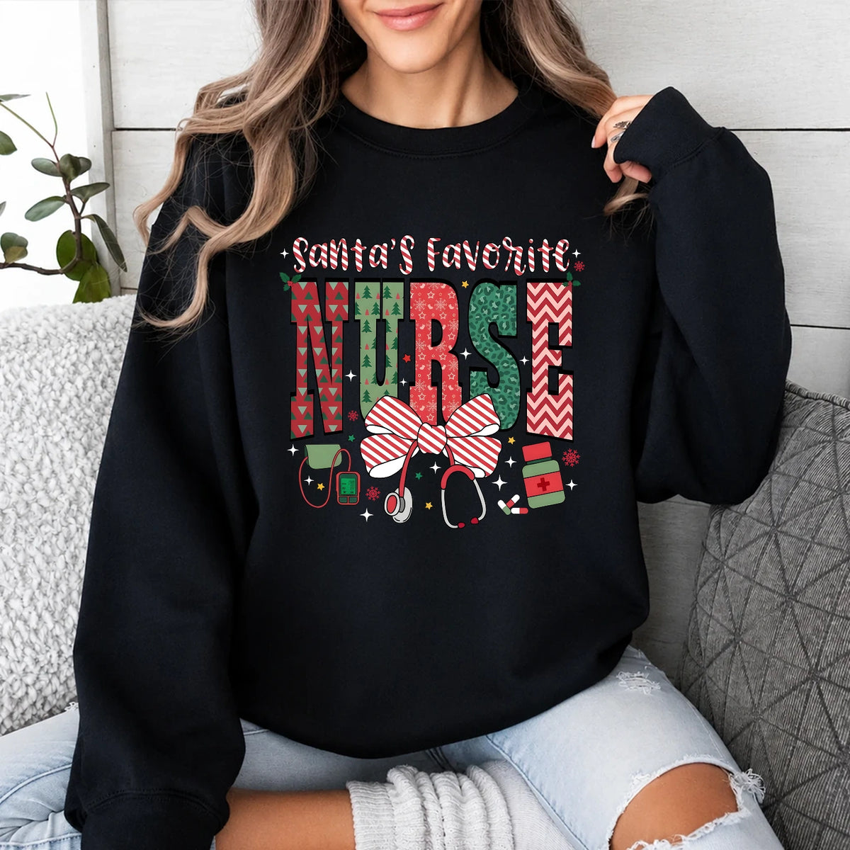 Christmas Nurse Sweatshirt Santa's Favorite Nurse Christmas Nursing Women Cute Bow Design