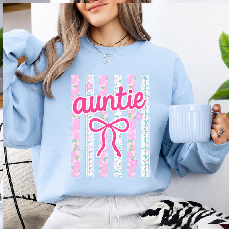 Custom Family Nickname Floral Bow Sweatshirt, Personalized Mom Grandma Auntie Crewneck Gift