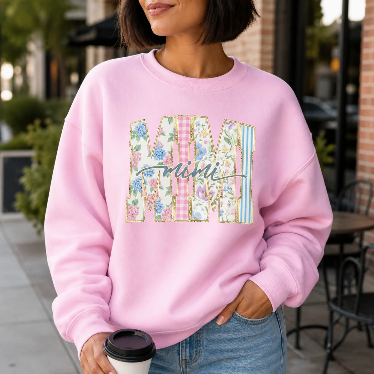 Custom Grandma Sweatshirt, Personalized Floral Nickname for Mimi Gigi Mama Auntie, Mother's Day Gift for Grandma & Mom, Women Pastel Coquette Family Matching