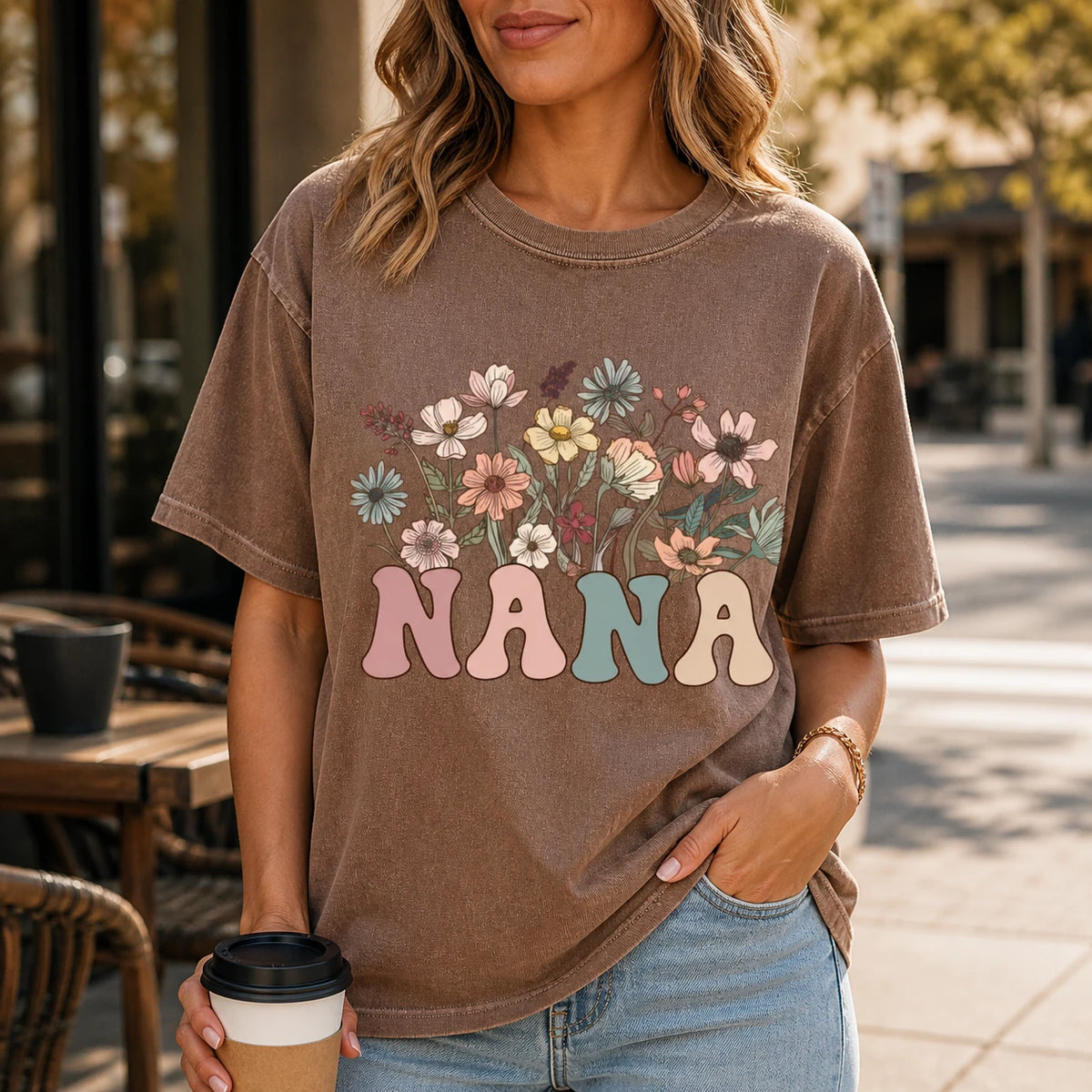 Custom Grandma Wildflower Shirt, Personalized Family Title Tee, Nana Mama Gigi Mimi Grammy Nonna Mother's Day Gift