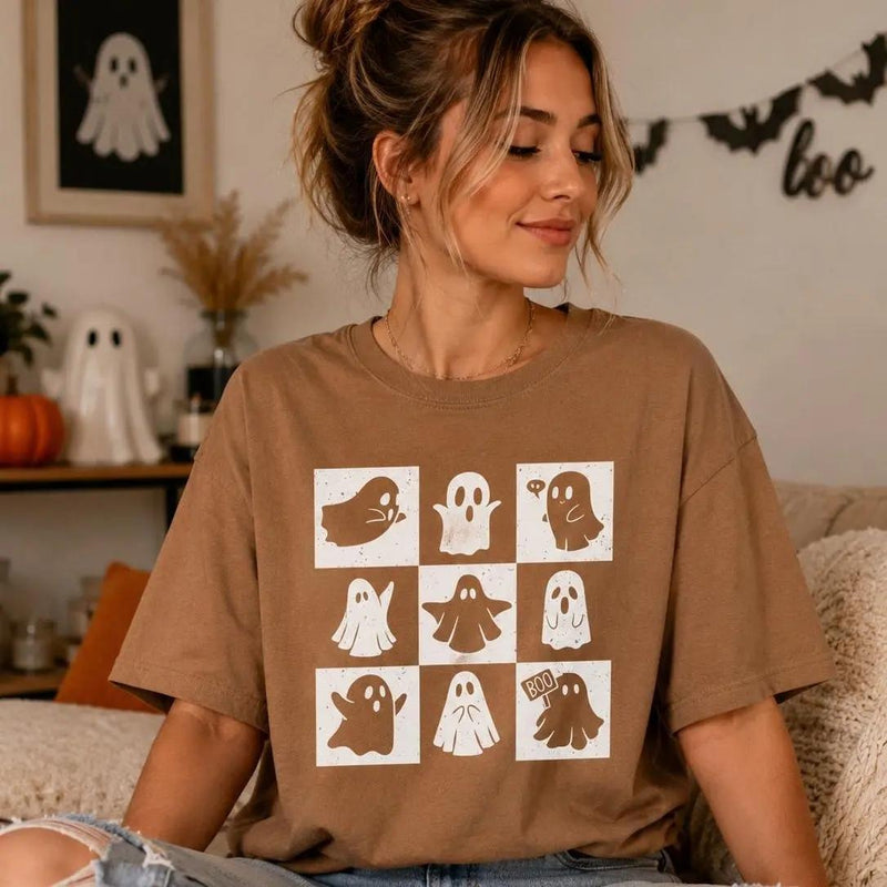 Cute Ghost Halloween T-Shirt Spooky Season Ghost Lover Fall Aesthetic Women Retro
