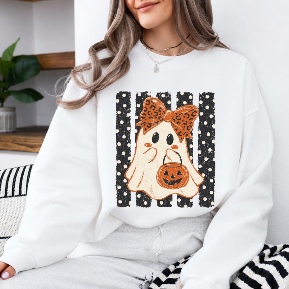 Cute Halloween Sweatshirt Ghost Bow Pumpkin Spooky Season Women Retro Cute Design