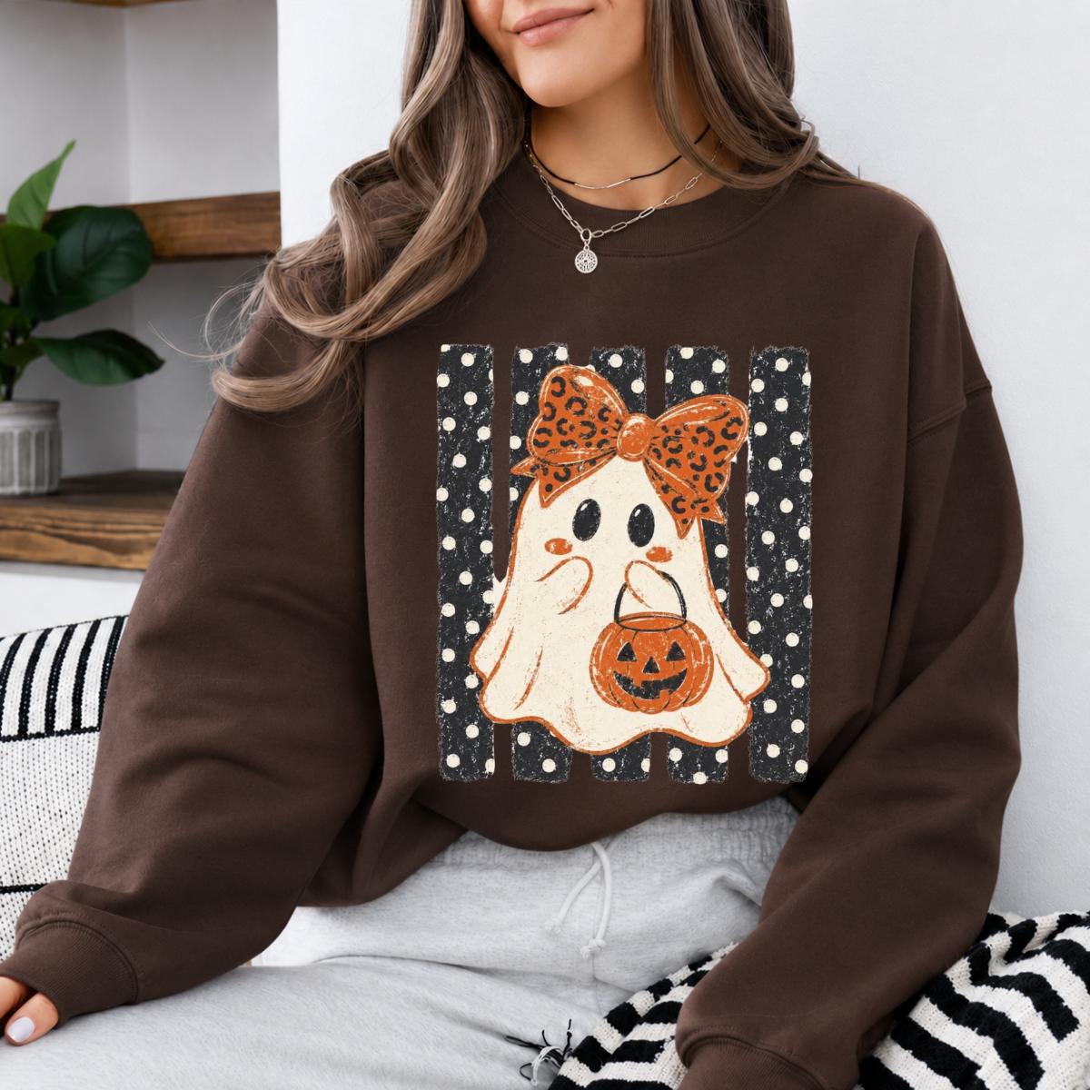 Cute Halloween Sweatshirt Ghost Bow Pumpkin Spooky Season Women Retro Cute Design
