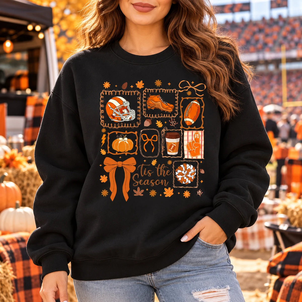 Fall Football Game Day Sweatshirt for Women Tis The Season Autumn Coquette Graphic