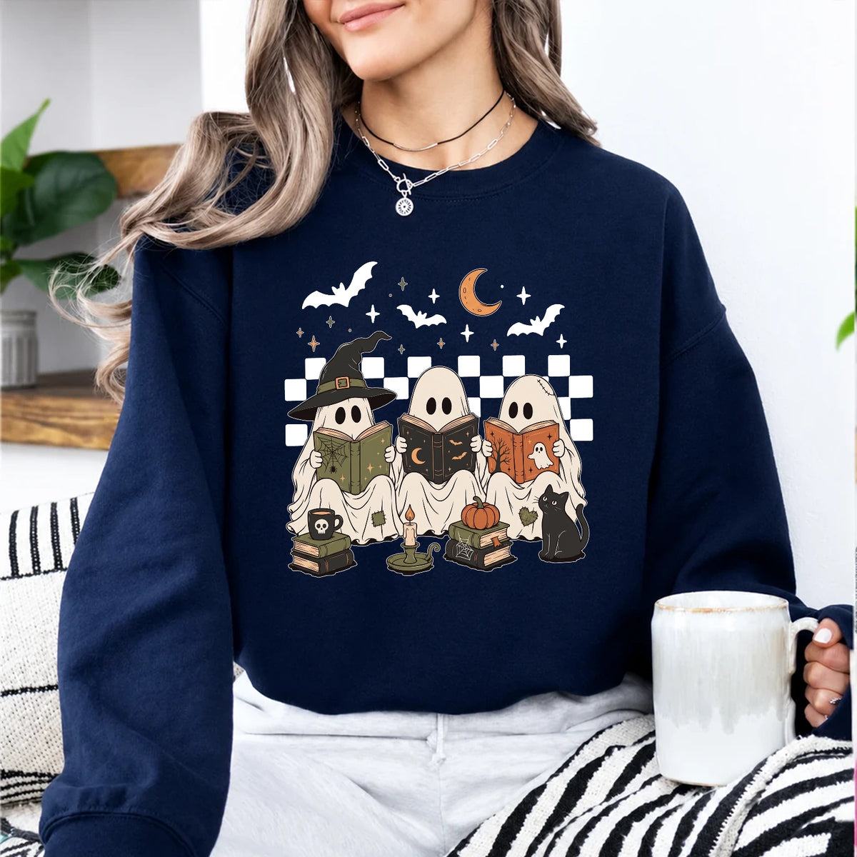 Halloween Book Lover Ghost Reading Club Sweatshirt Halloween Reader Women Cute Spooky Illustrated Design