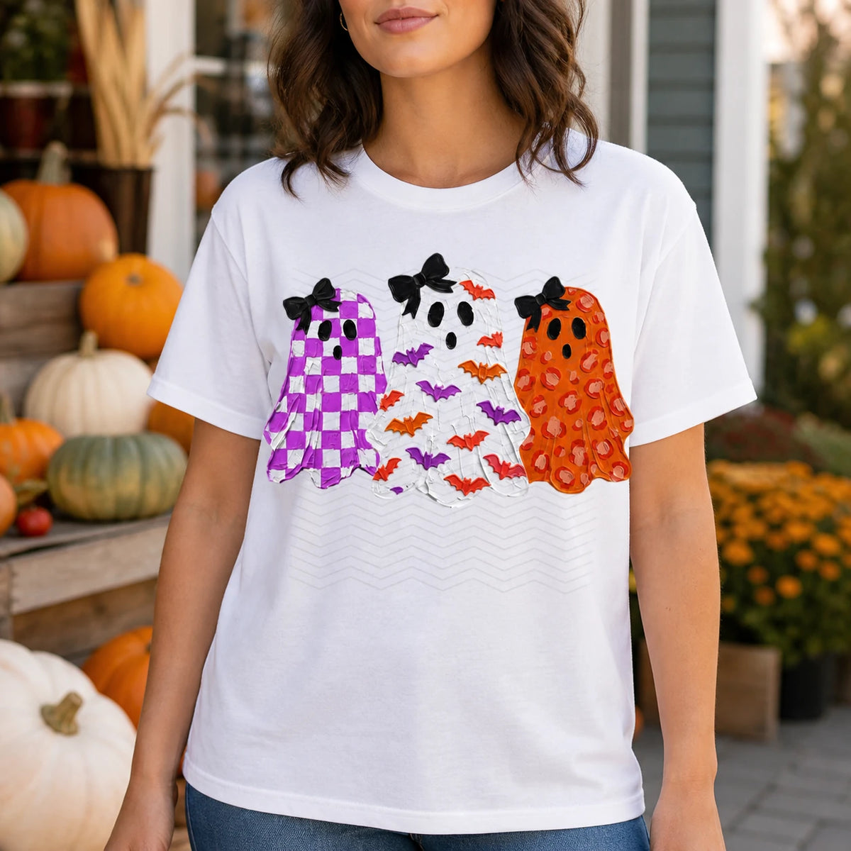 Halloween Ghost T-Shirt & Sweatshirt for Women Cute Three Ghost Spooky Season Fall Graphic Tee