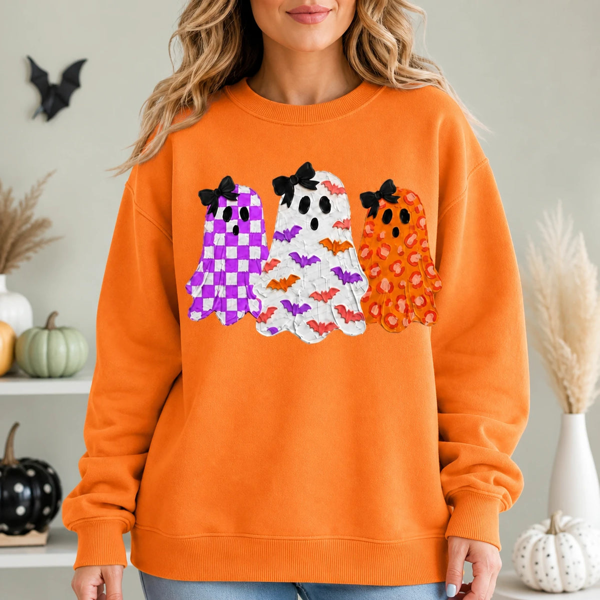 Halloween Ghost T-Shirt & Sweatshirt for Women Cute Three Ghost Spooky Season Fall Graphic Tee