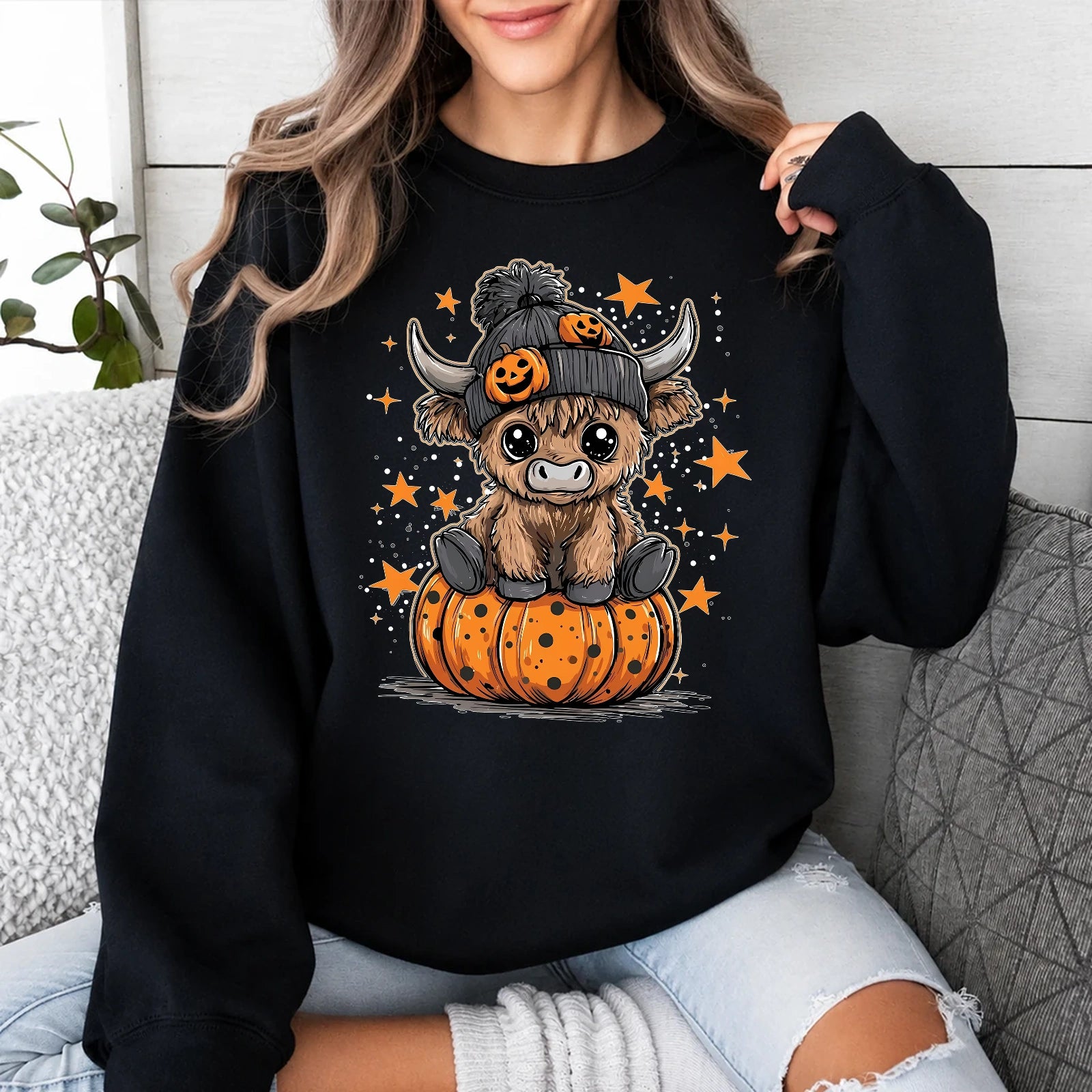 Halloween Highland Cow Sweatshirt Cute Pumpkin Western Design