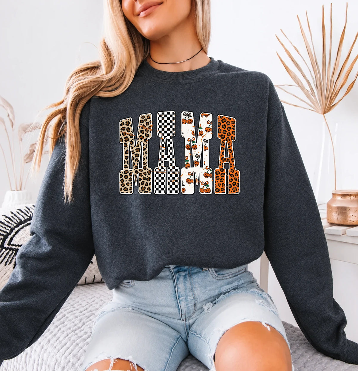 Halloween Mama Sweatshirt MAMA Pumpkin Leopard Design Halloween Women Cute Pattern Style