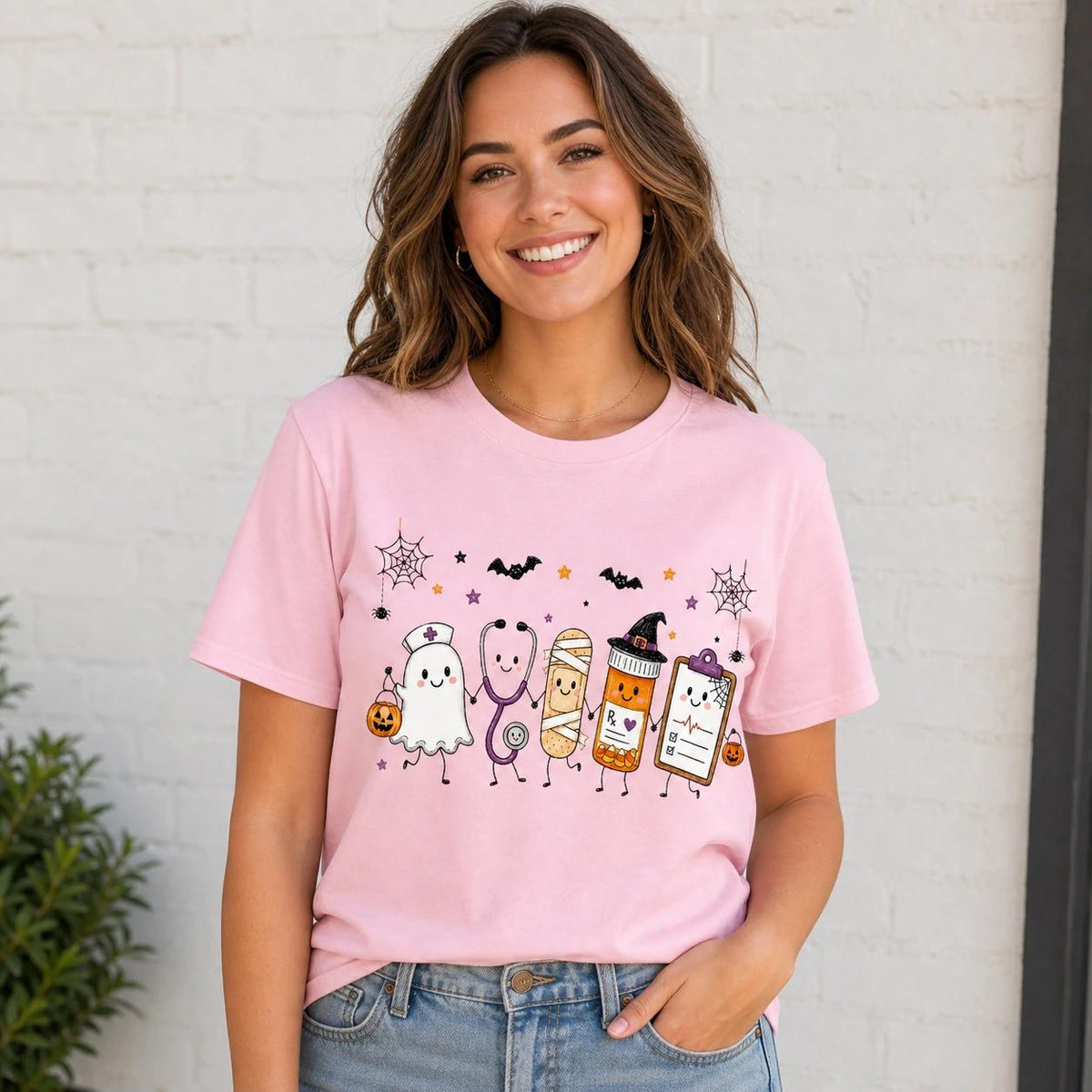 Halloween Nurse Spooky Medical Friends T-Shirt Cute Fall Healthcare Squad Women Retro Kawaii Graphic