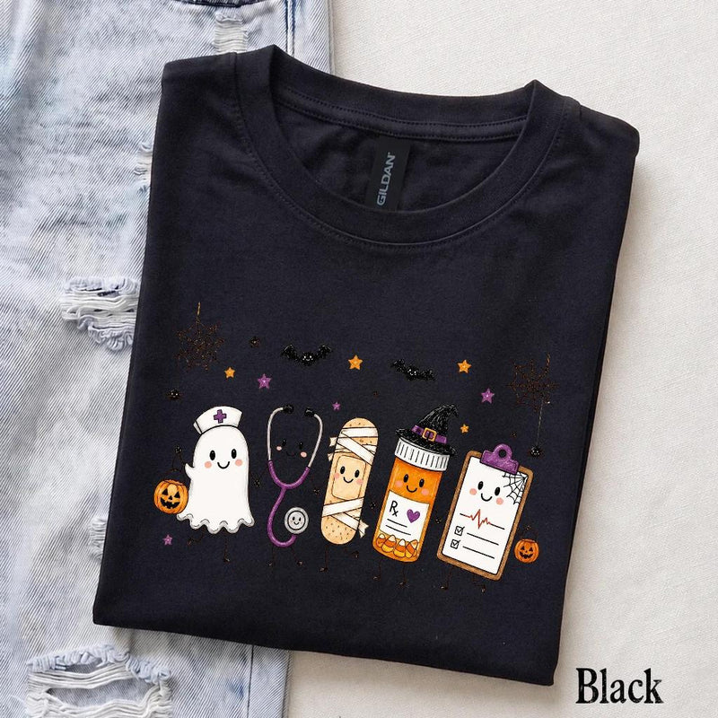 Halloween Nurse Spooky Medical Friends T-Shirt Cute Fall Healthcare Squad Women Retro Kawaii Graphic