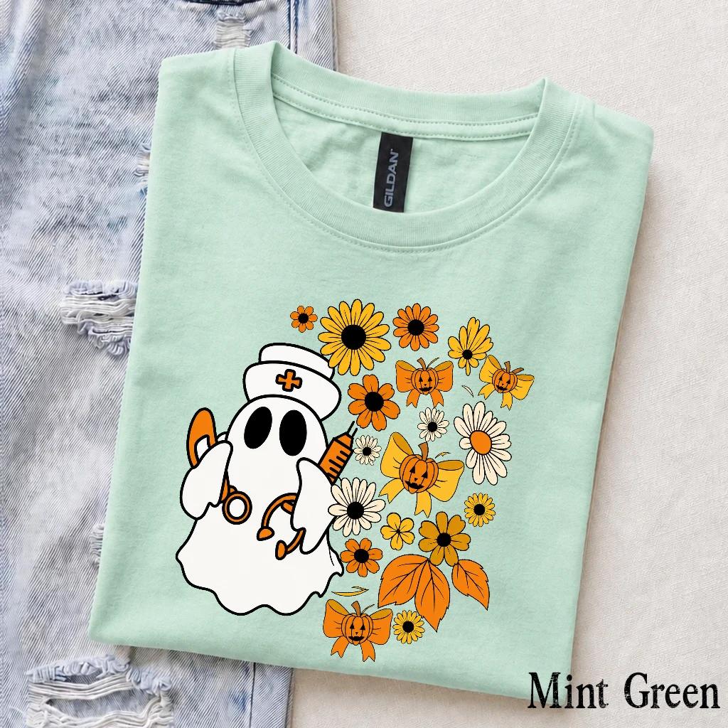 Halloween Nurse T-Shirt Ghost Nurse Floral Pumpkin Bow Halloween Nursing Women Cute Spooky Fall Design