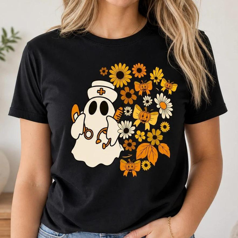 Halloween Nurse T-Shirt Ghost Nurse Floral Pumpkin Bow Halloween Nursing Women Cute Spooky Fall Design
