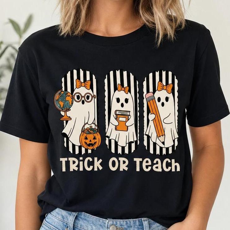 Halloween Teacher T-Shirt Trick Or Teach Spooky Classroom Unisex Cute Retro