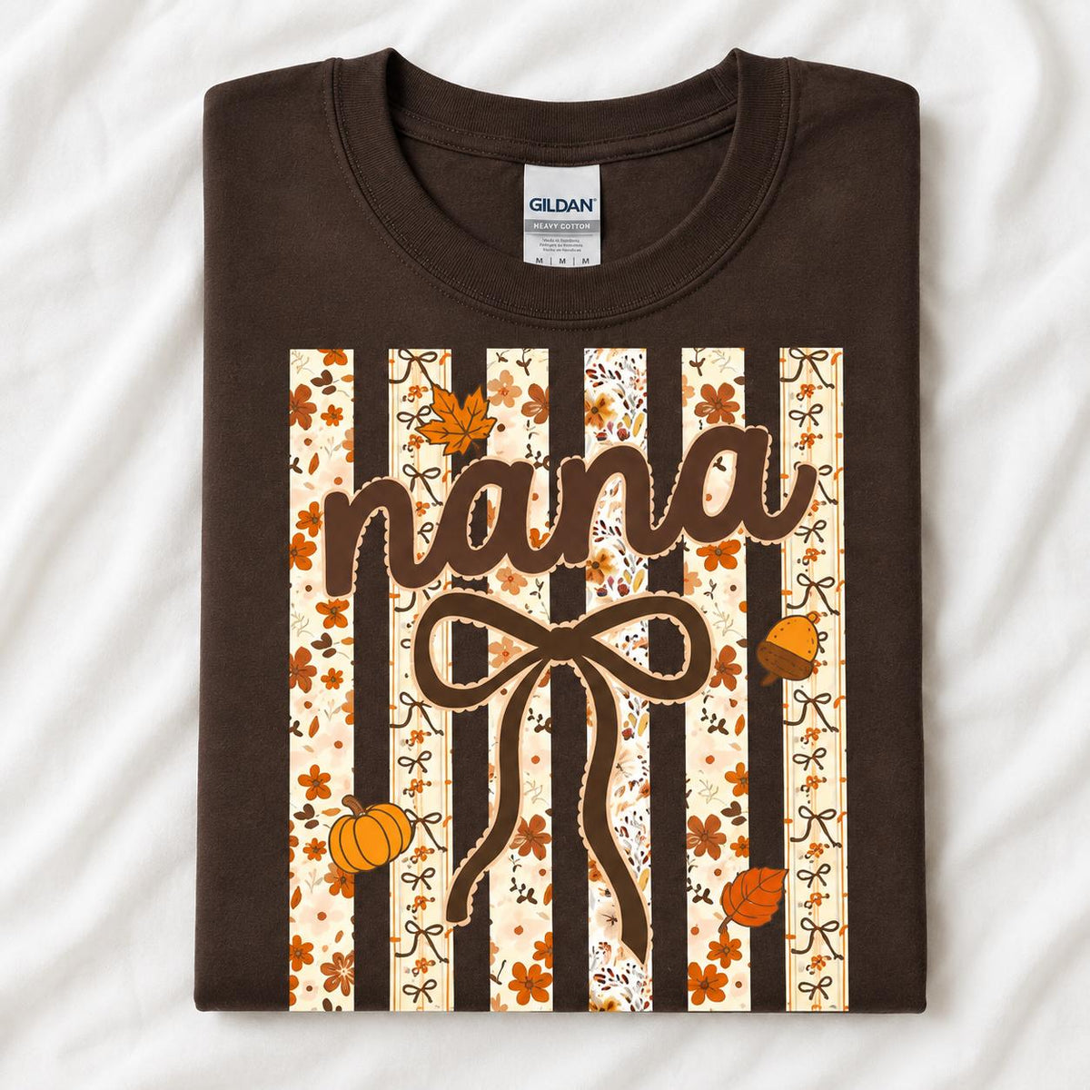 Personalized Fall Grandma Mama T-Shirt, Custom Choose Your Family Nickname, Pumpkin Bow Floral Thanksgiving Gift for Women