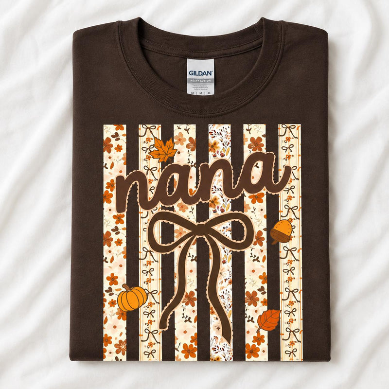 Personalized Fall Grandma Mama T-Shirt, Custom Choose Your Family Nickname, Pumpkin Bow Floral Thanksgiving Gift for Women