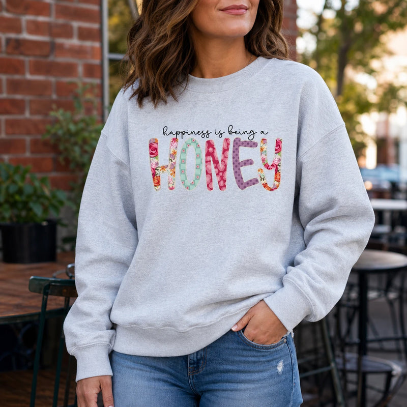 Personalized Grandma Nickname Sweatshirt, Floral Happiness Family Title Crewneck for Grammy Gigi Mimi Mom Aunt Abuela, Mother's Day Birthday Gift