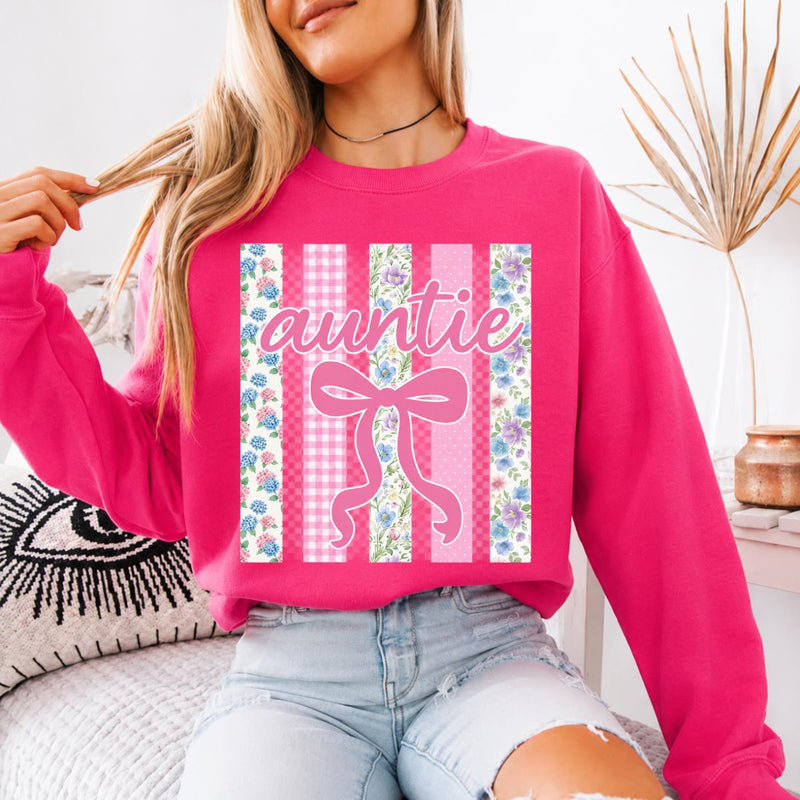 Personalized Grandma Sweatshirt, Custom Mimi Gigi Nana Mama Family Name, Mother's Day Grandma Gift for Women, Coquette Floral Bow Pink