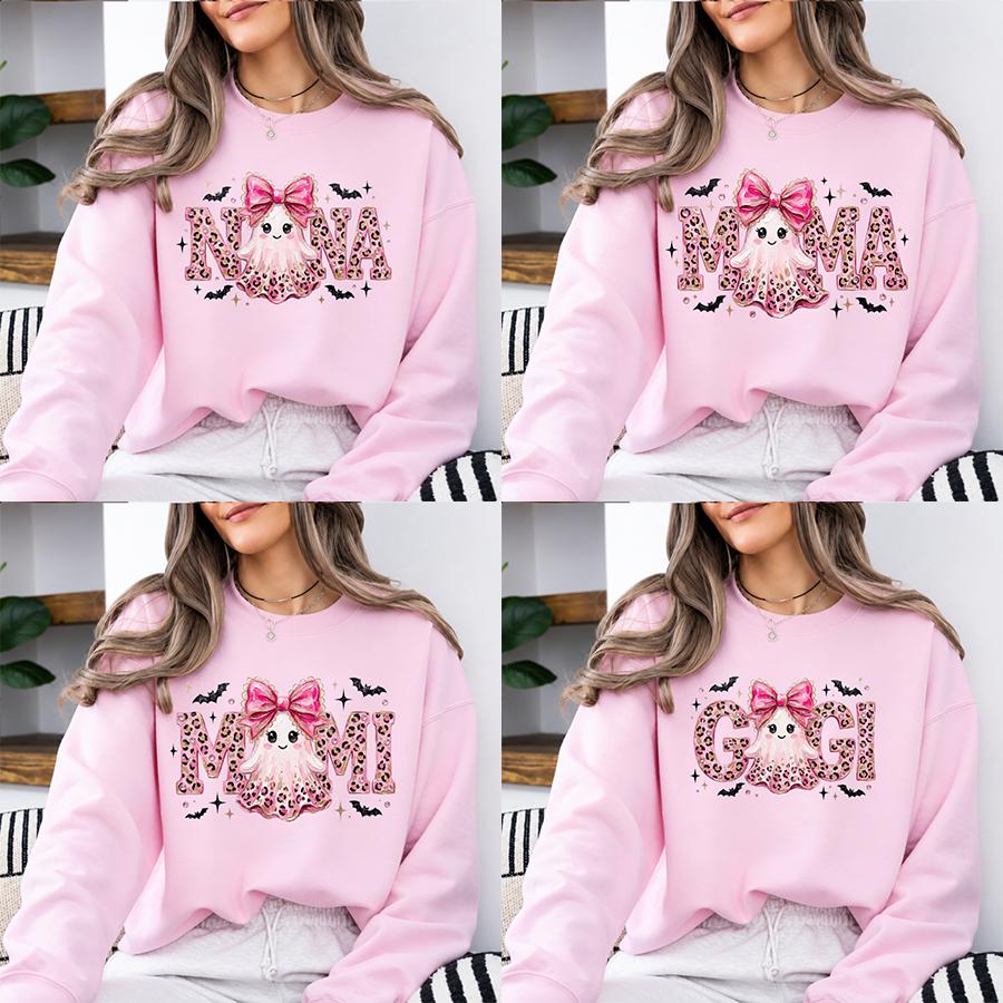 Personalized Halloween Mama Sweatshirt, Custom Family Title Ghost Design, Choose Mama Mimi Gigi Grandma Aunt Abuela Mom, Cute Spooky Season Gift