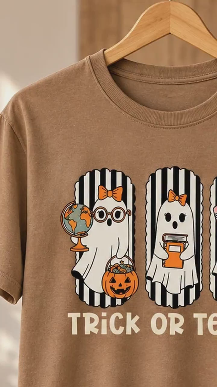 Halloween Teacher T-Shirt Trick Or Teach Spooky Classroom Unisex Cute Retro