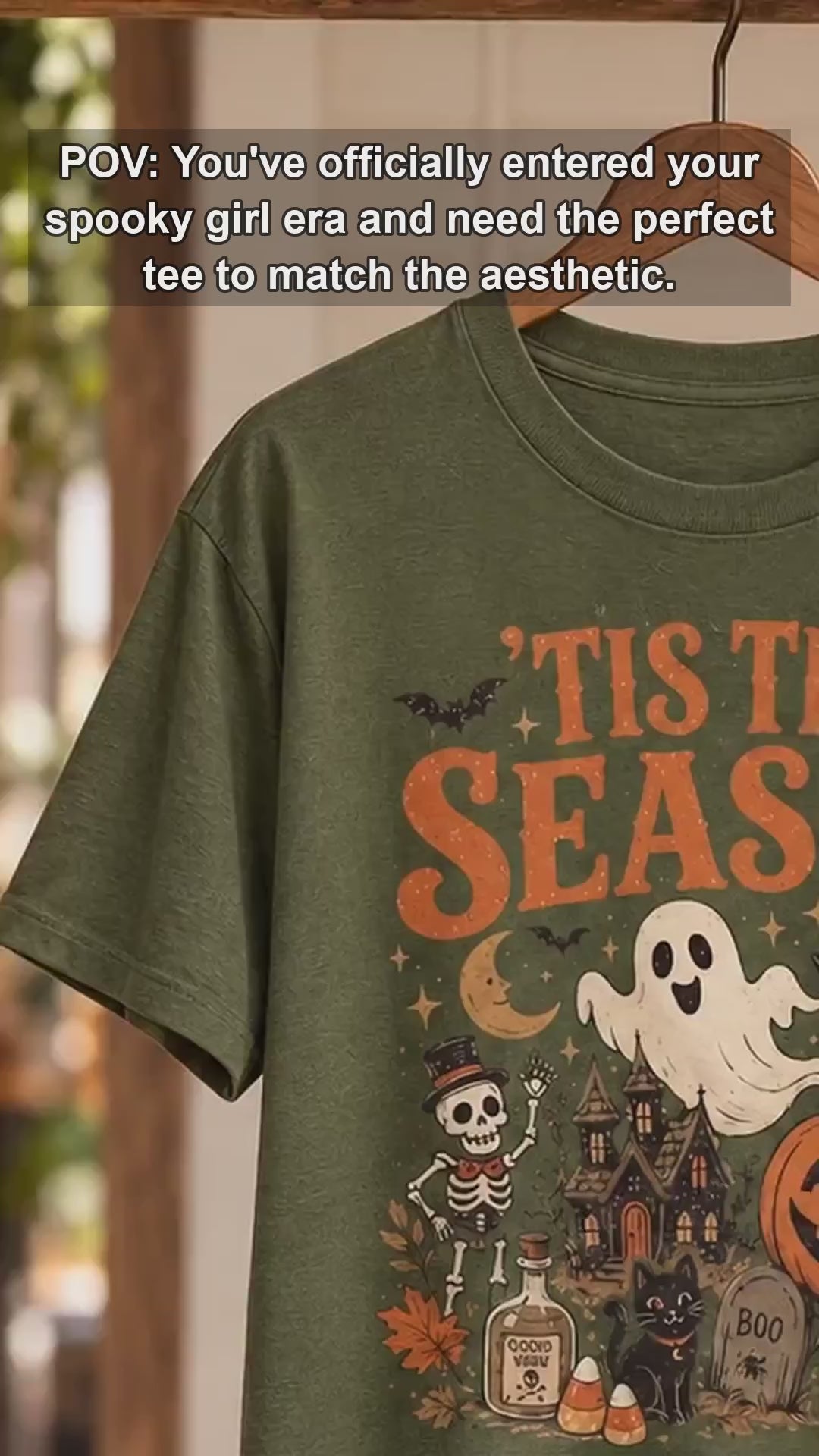 Spooky Season 'Tis The Season Halloween T-Shirt Women Vintage Retro Witchy