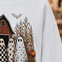 Cute Ghost Pumpkin Patch Graphic Sweatshirt & T-Shirt Retro Fall Farm Halloween Outfit