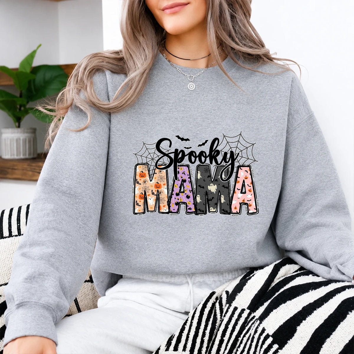 Spooky Mama Halloween Sweatshirt Cute Mom Graphic Retro Fall Gift