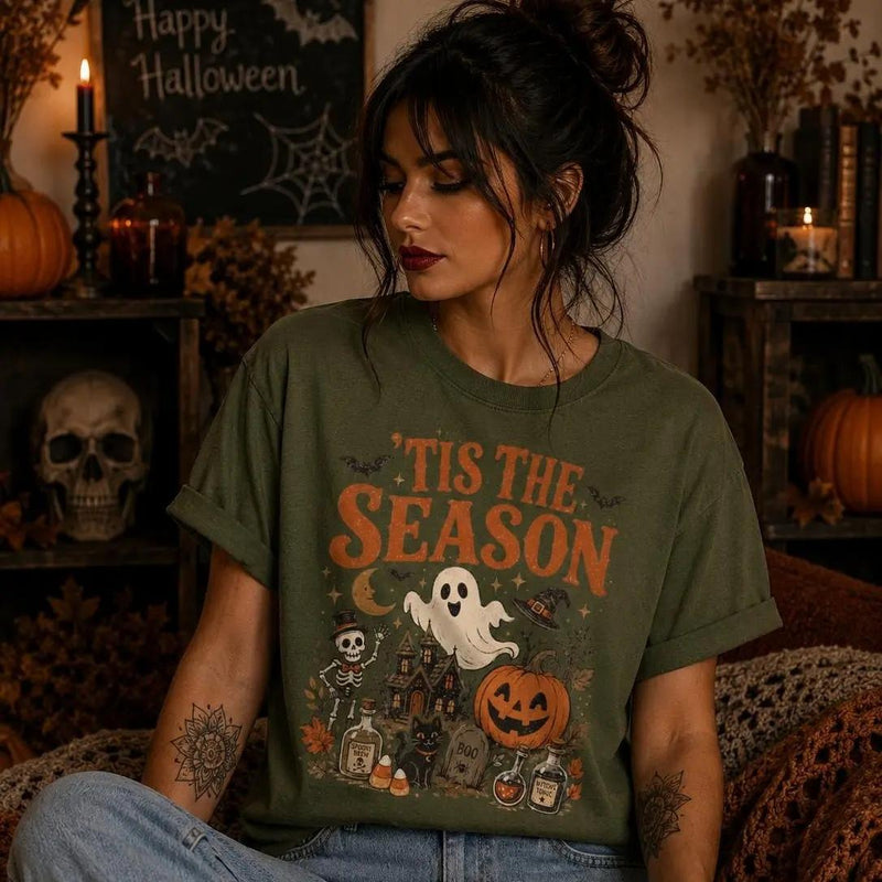Spooky Season 'Tis The Season Halloween T-Shirt Women Vintage Retro Witchy
