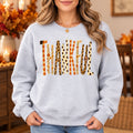 Thankful Fall Crewneck Sweatshirt Retro Leopard Plaid Thanksgiving Graphic Pullover Autumn Gift for Women