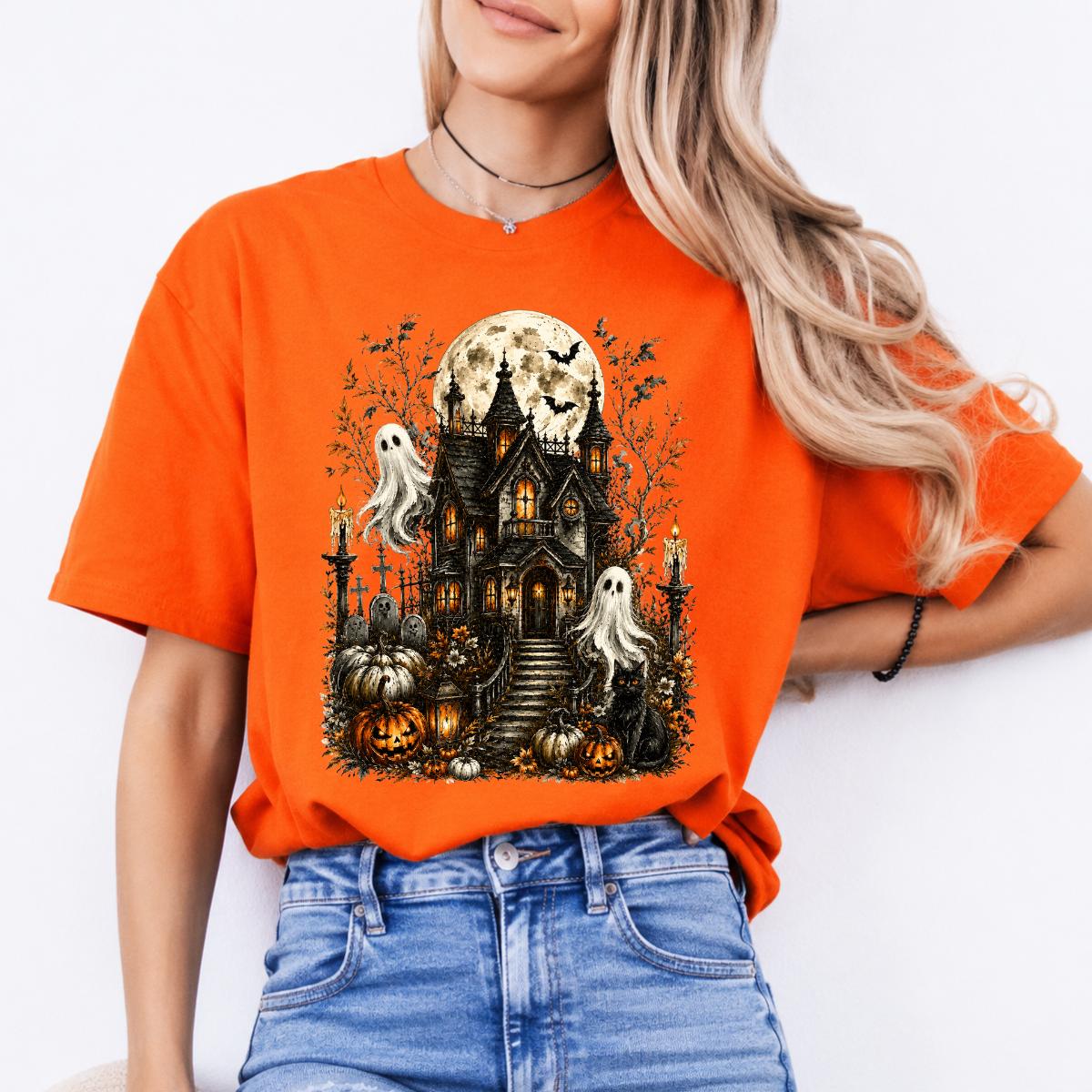 Vintage Haunted House Spooky Mansion Sweatshirt and T-Shirt Halloween Spooky Season Unisex Vintage Gothic