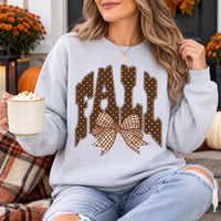 Women’s Fall Outfit Graphic Sweatshirt with Polka Dot Lettering and Gingham Bow for Thanksgiving